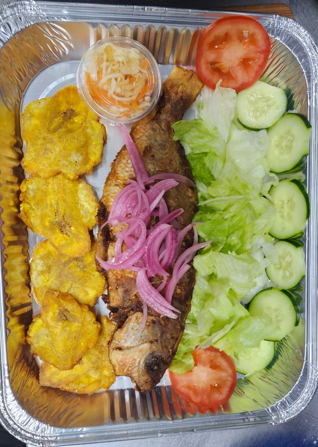 Pwason Fritay | Fried Fish at Bristrot Chez Nous